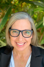 Headshot of Barbara Endemaño Walker
