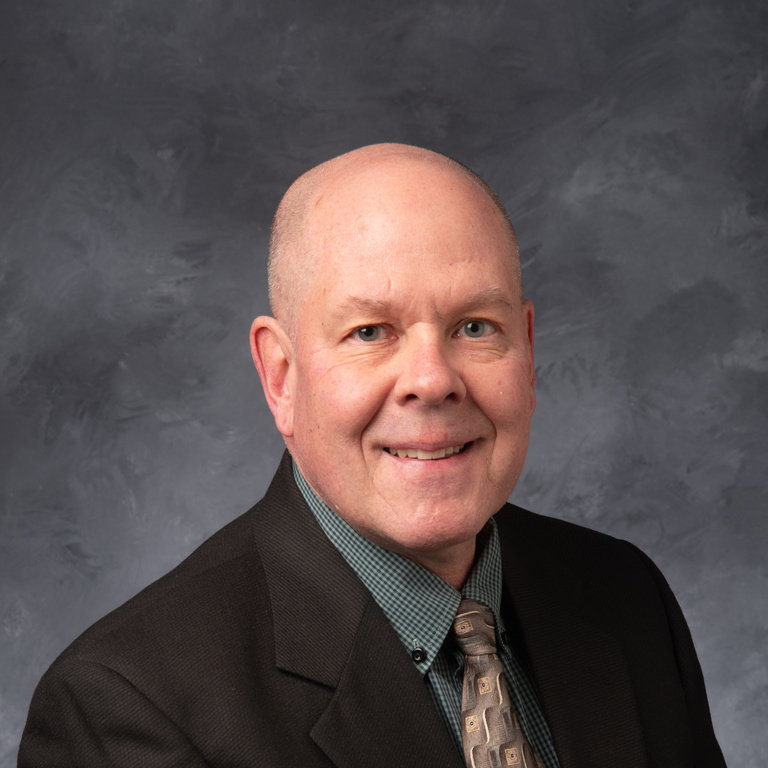 headshot of carl ross