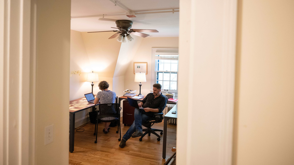 Obermann Center for Advanced Studies, scholars in residence